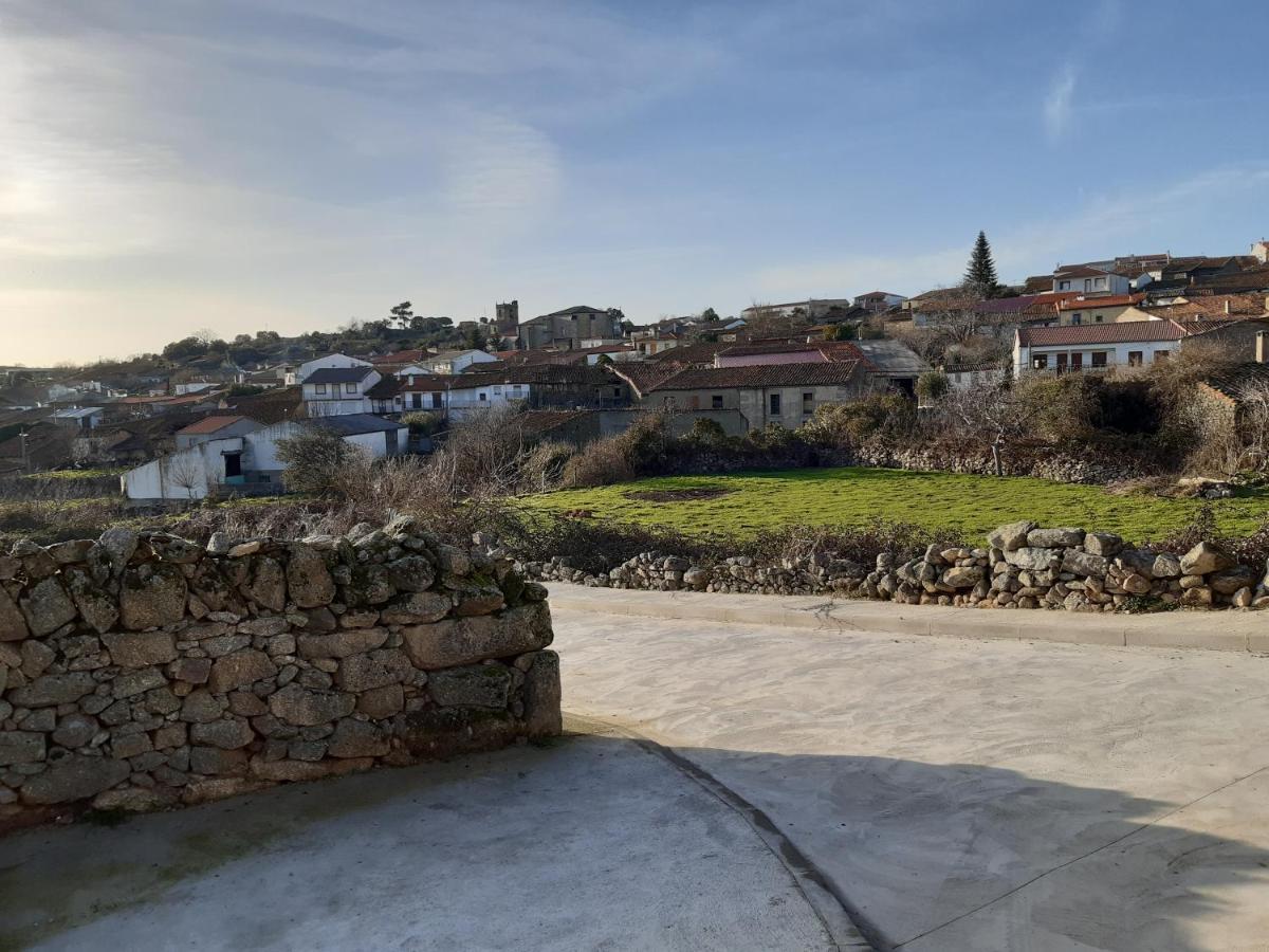 Casa Rural Mi Descanso Valdefuentes de Sangusín Esterno foto